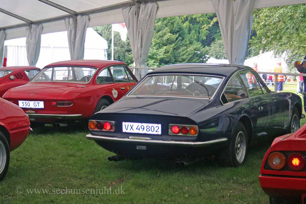 Ferrari 330 GT 2+2 (1965)<br>Ferrari 365 GT 2+2 (1967)