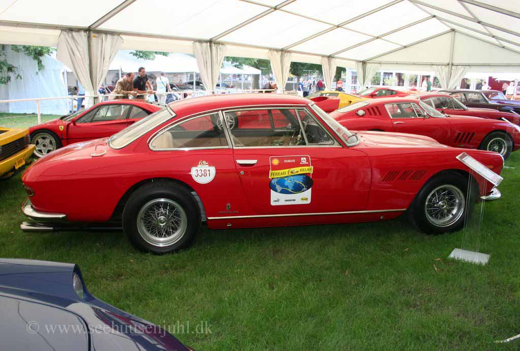Ferrari 330 GT 2+2 (1964)