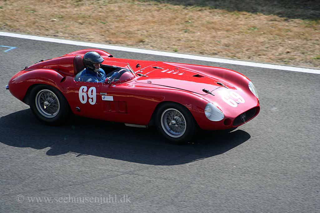 69 Hugh Taylor / Maserati 300S