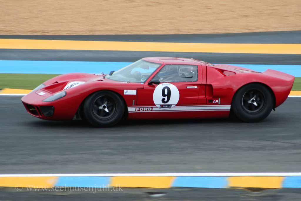 Ford GT40-105