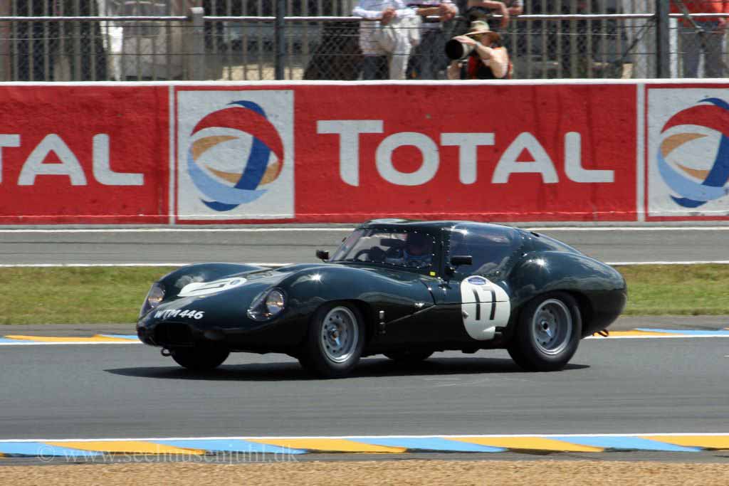 No.17 Jaguar Lister GT 3800cc 1963Justin Law
