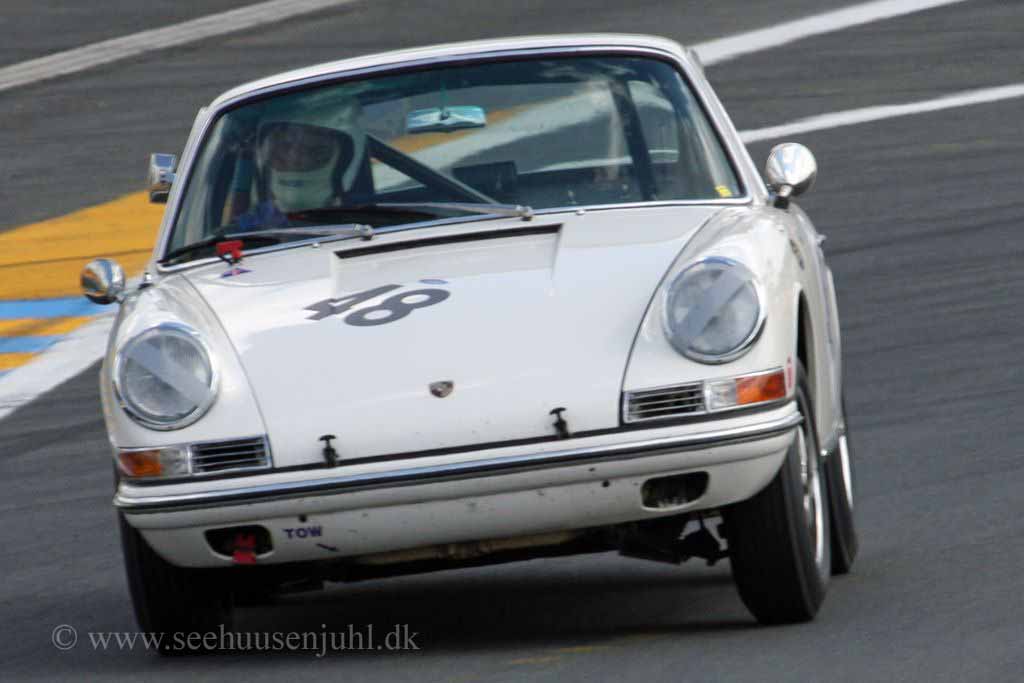 No.48 Porsche 911 1991cc 1965Paul CarterNigel Batchelor
