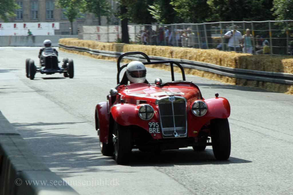 MG TF 1350cc 1954<br>Charles Harmer<br>MG K Type 1704cc 1934<br>Andy King