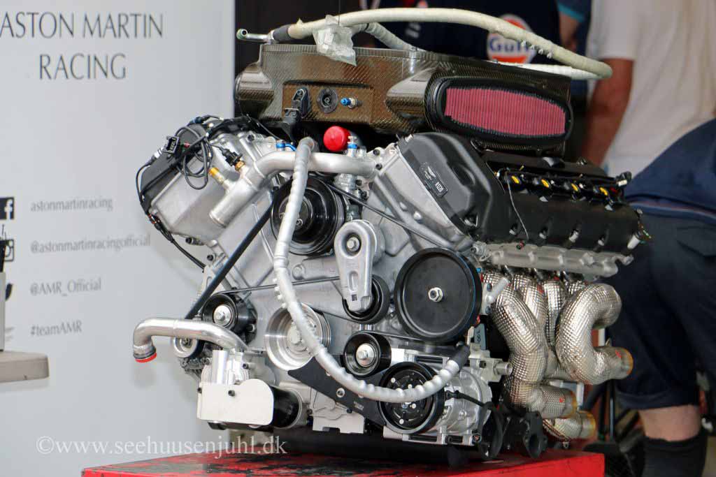 ASTON MARTIN VANTAGE V8 No.99